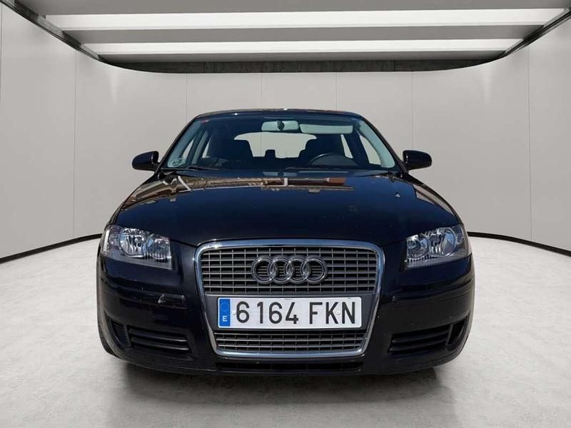 Usado Audi A3 Ambiente 105 HP (77 kW) 2007 Preto Citadino