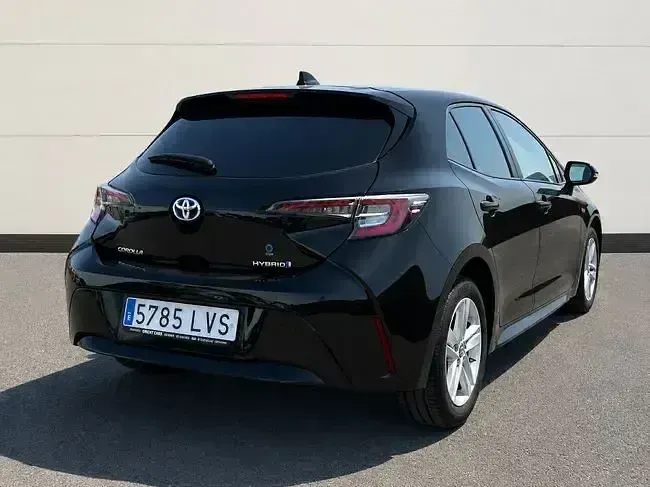 Usado Toyota Corolla Business Edition 122 CV (89 kW) 2021 Negro Berlina