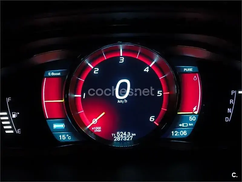 Usado Volvo V60 285 CV (209 kW) 2014 Negro Familiar