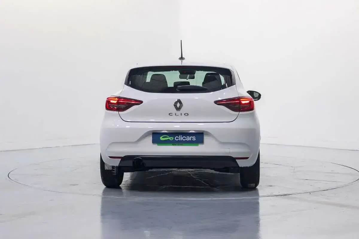 Käytetty Renault Clio V Business 101 HP (74 kW) 2021 Valkoinen Viistoperä