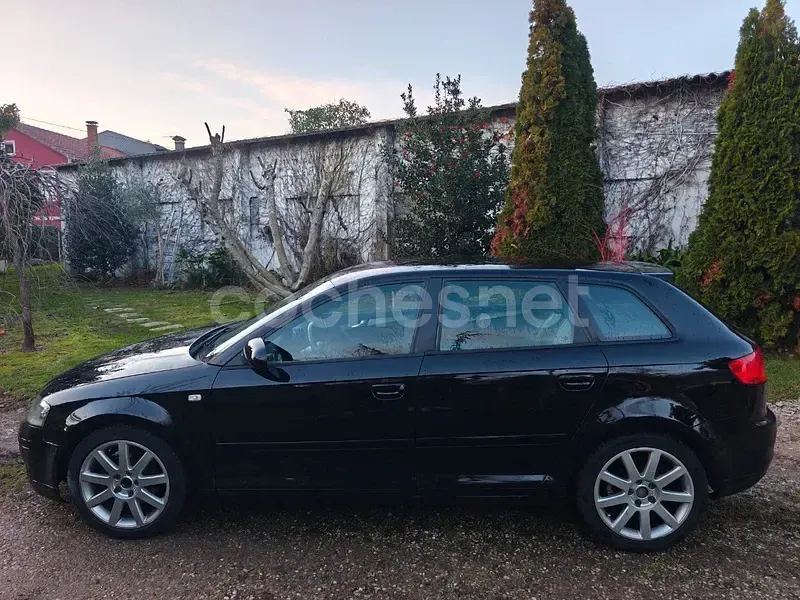 Usado Audi A3 S-Line 140 HP (102 kW) 2008 Preto Citadino
