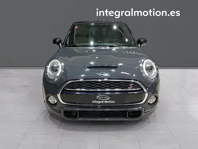 Usado Mini Cooper SD 170 CV (125 kW) 2016 Negro Utilitario