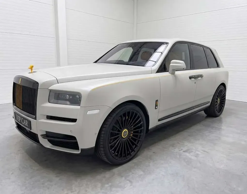 Usado Rolls Royce Cullinan 600 CV (441 kW) 2024 SUV