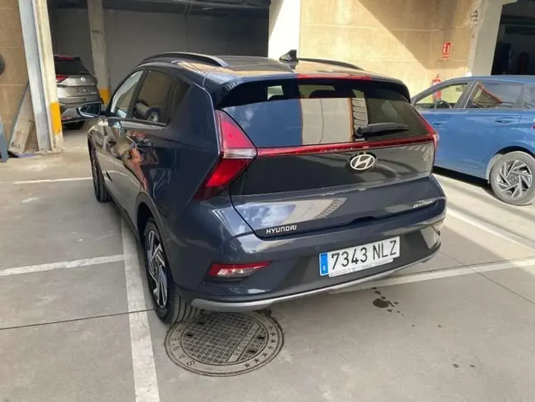 Nuevo Hyundai Bayon 84 CV (61 kW) 2026 Gris SUV