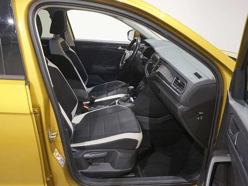 Usado VW T-Roc Sport 150 CV (110 kW) 2019 Amarillo SUV