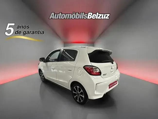 Używany Mitsubishi Space Star Motion 71 KM (52 kW) 2023 Biały SUV