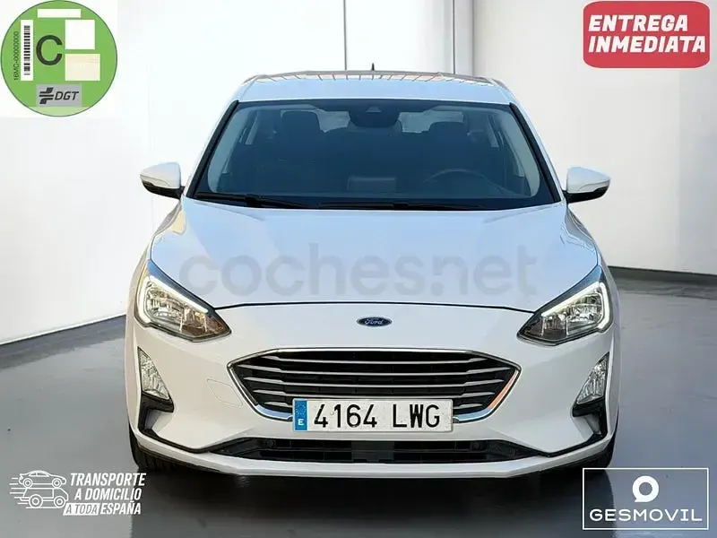 Usado Ford Focus Trend 120 CV (88 kW) 2021 Blanco Berlina