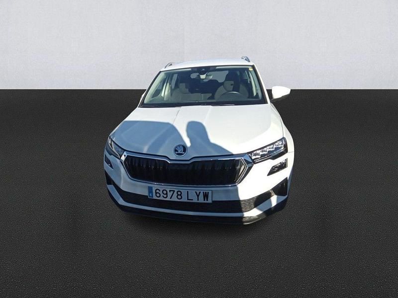Usado Skoda Karoq Ambition 150 CV (110 kW) 2022 Blanco SUV