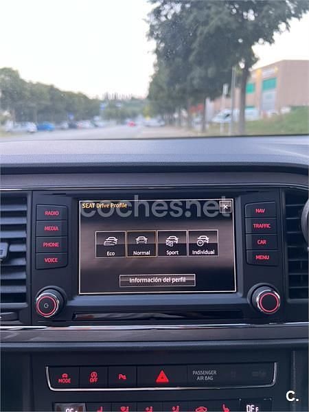 Blanco Usado 2016 Seat Leon CONNECT Berlina | 13.000 € (Precio justo) - Imagen 1/4