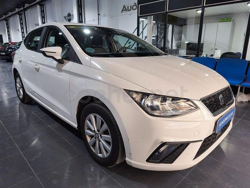 Usado Seat Ibiza Style 110 CV (80 kW) 2021 Blanco Utilitario
