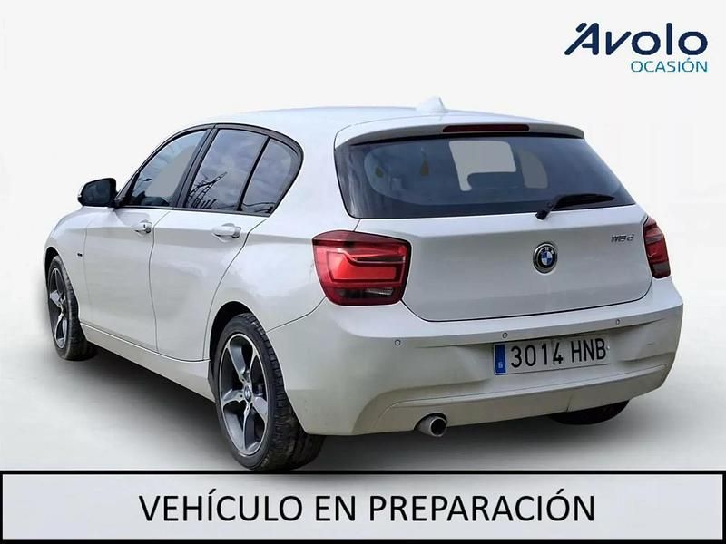 Begagnad BMW 118 143 HK (105 kW) 2012 Halvkombi