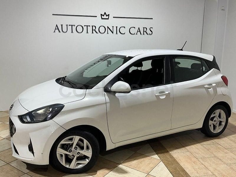 Usado Hyundai i10 67 CV (49 kW) 2021 Blanco Utilitario