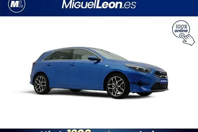 Usado Kia Ceed 120 CV (88 kW) 2023 Azul Utilitario