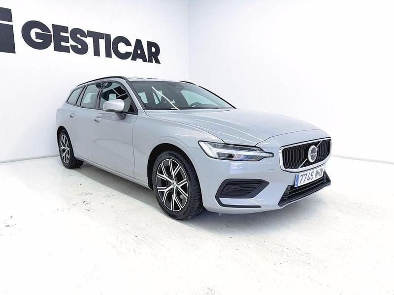 Usado Volvo V60 197 CV (144 kW) 2023 Gris Familiar