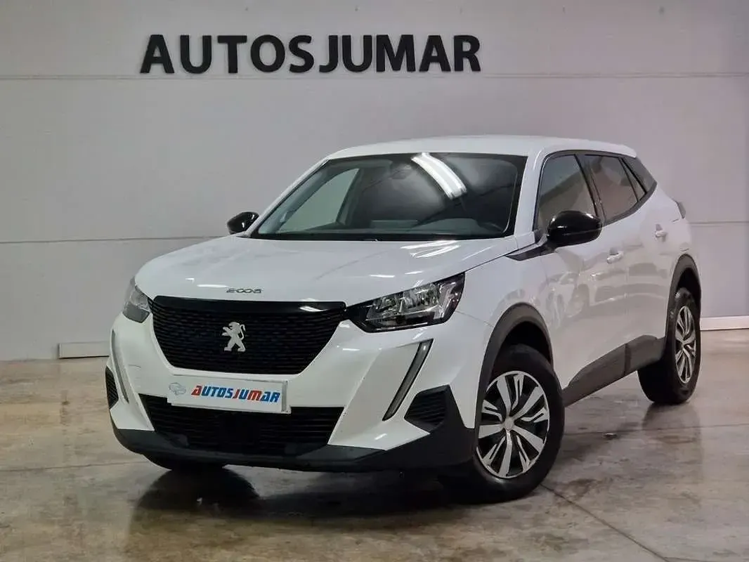 Usado Peugeot 2008 Active 109 CV (80 kW) 2022 Blanco SUV