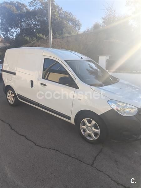 Blanco Usado 2017 Dacia Dokker Ambiance Monovolumen | 8500 € (Precio justo) - Imagen 1/4