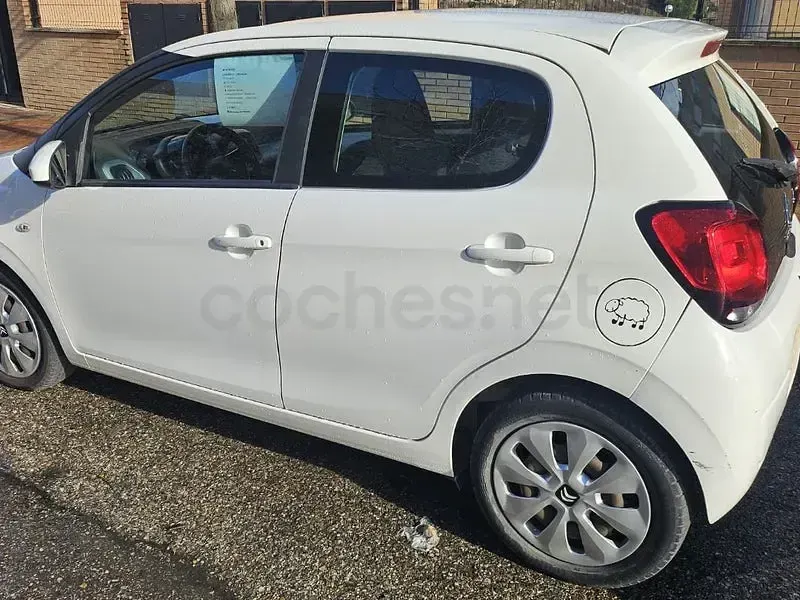 Usado Citroën C1 Feel 82 CV (60 kW) 2017 Blanco Utilitario