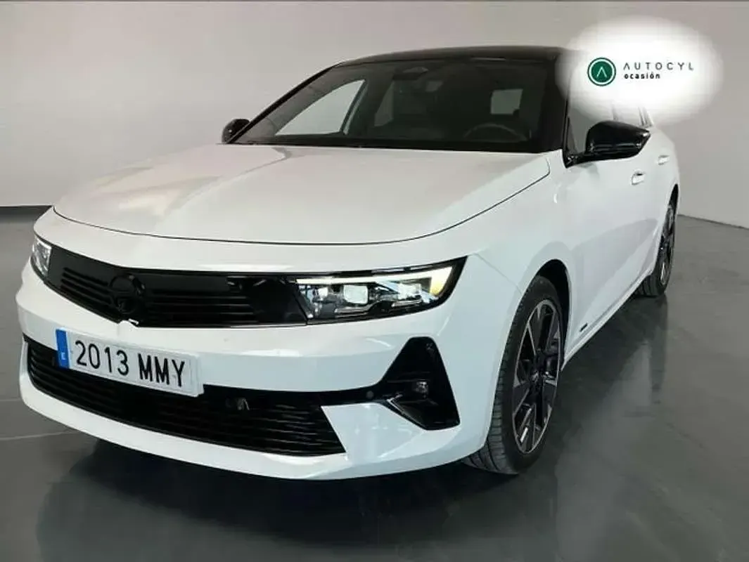 Usado Opel Astra 114 kW (156 CV) 2024 Blanco Utilitario