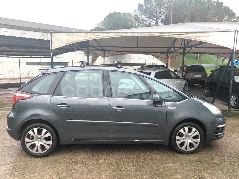 Usado Citroën C4 Picasso Seduction 112 CV (82 kW) 2013 Gris / plata Monovolumen
