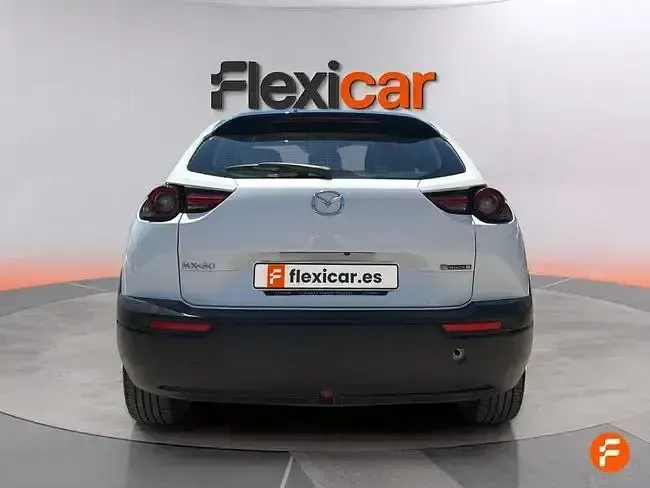 Usado Mazda MX30 Ad'Vantage 170 CV (125 kW) 2024 Blanco SUV