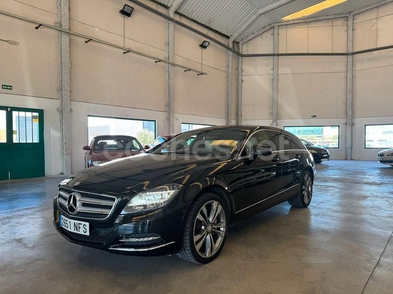 Negro Usado 2014 Mercedes CLS350 Shooting Brake Familiar | 19.999 € (Buen precio) - Imagen 1/4