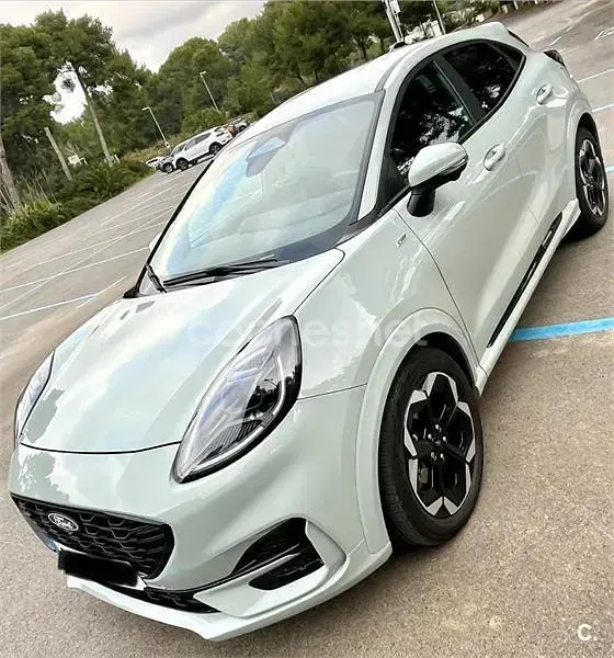 Usado Ford Puma ST-Line X 155 CV (114 kW) 2024 Gris / plata SUV