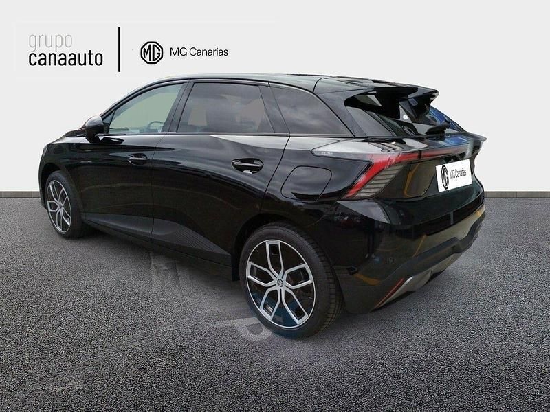 Usado MG MG4 EV Luxury 150 kW (204 CV) 2025 Negro Utilitario