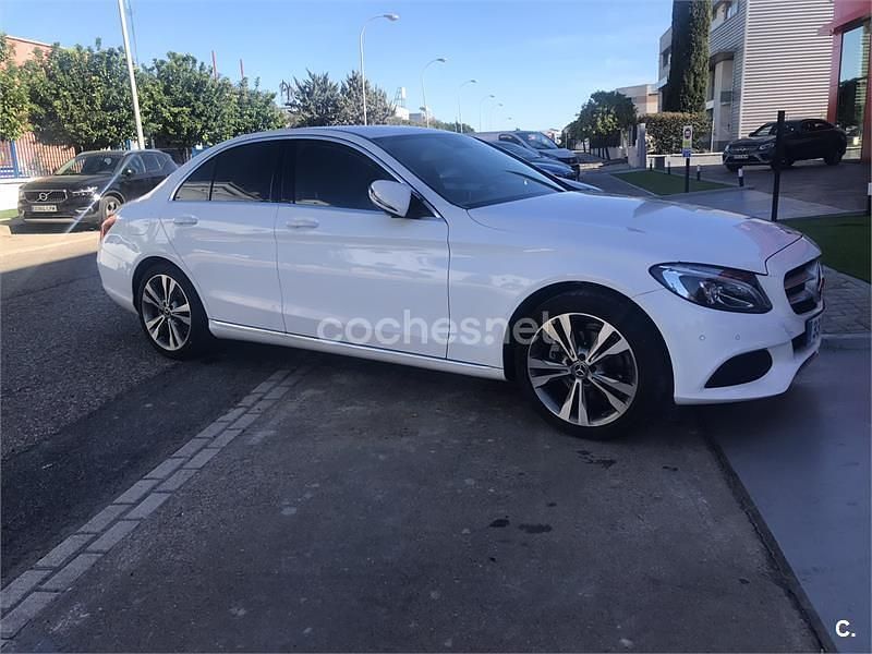 Usado Mercedes C220 170 CV (125 kW) 2018 Blanco Berlina