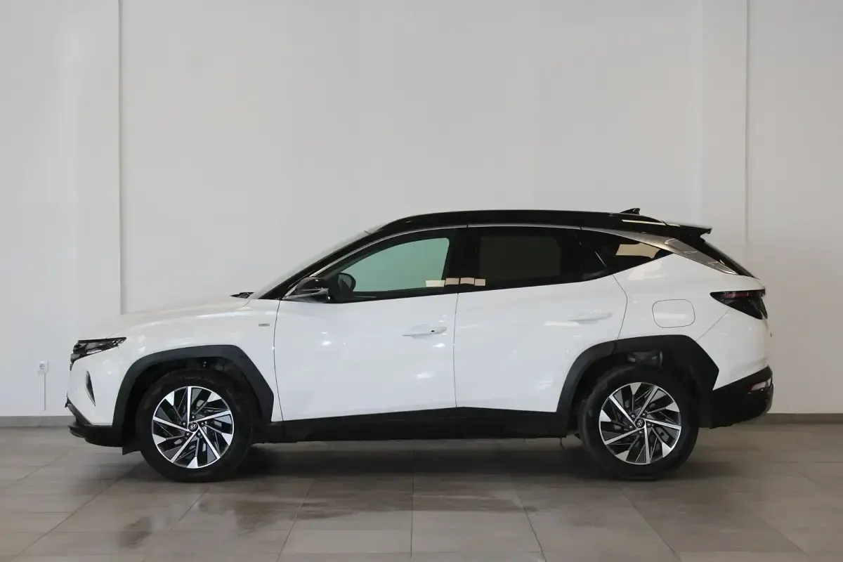 Usado Hyundai Tucson 136 CV (100 kW) 2021 Blanco SUV