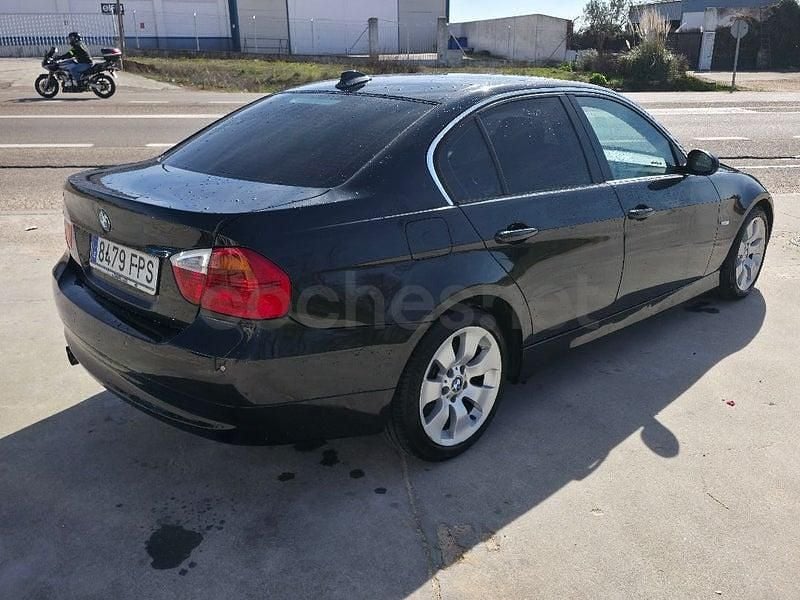 Usado BMW 325 218 CV (160 kW) 2007 Negro Berlina