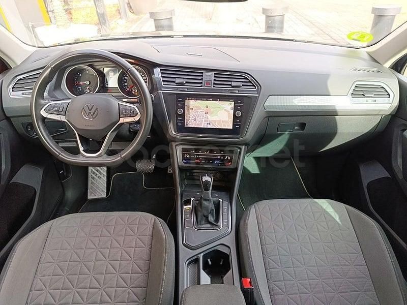 Usado VW Tiguan Life 150 CV (110 kW) 2021 Negro SUV