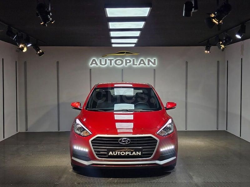 Usado Hyundai i30 Turbo 186 CV (136 kW) 2015 Granate Berlina
