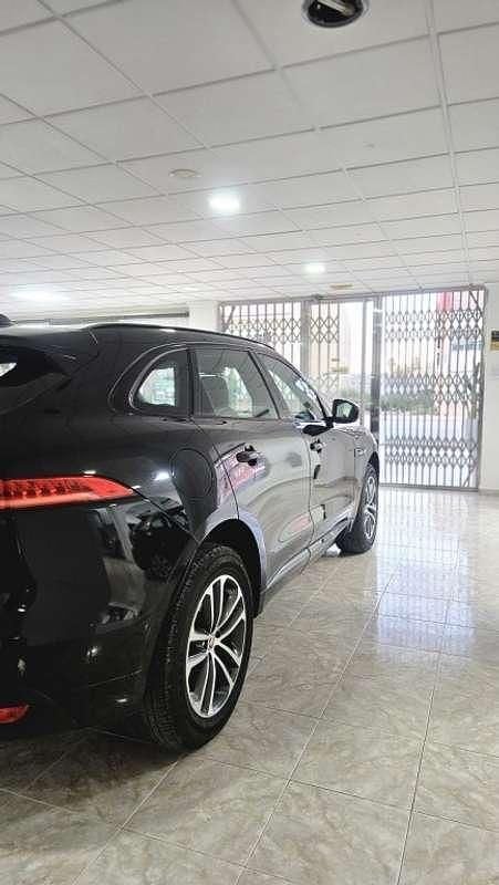 Usado Jaguar F-Pace R-Sport 241 CV (177 kW) 2018 Negro SUV