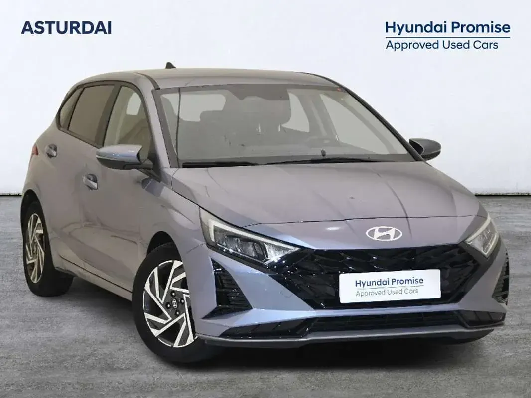Usado Hyundai i20 101 CV (74 kW) 2025 Azul Utilitario