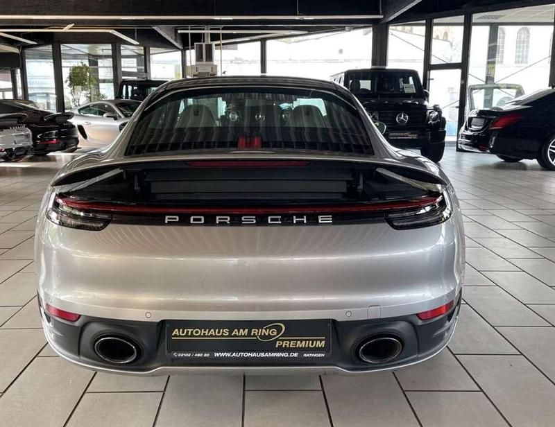 Usado Porsche 911 Carrera 385 CV (283 kW) 2020 Plateado Coupe