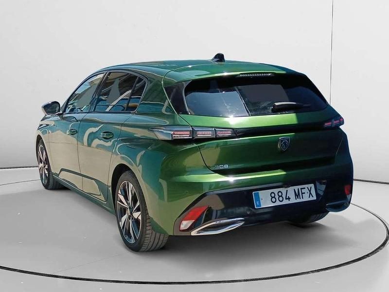 Usado Peugeot 308 Allure 131 CV (96 kW) 2023 Verde Utilitario
