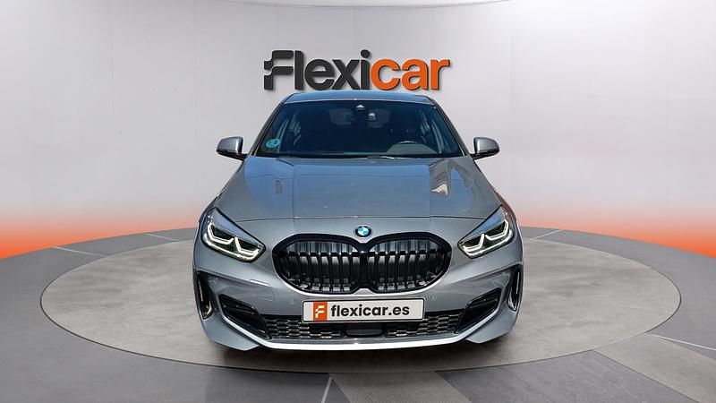 Usado BMW 118 136 CV (100 kW) 2024 Gris Utilitario
