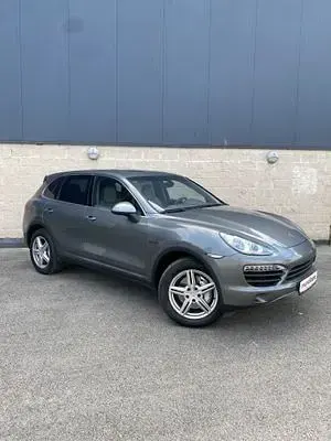 Usado Porsche Cayenne 383 CV (281 kW) 2010 Gris SUV