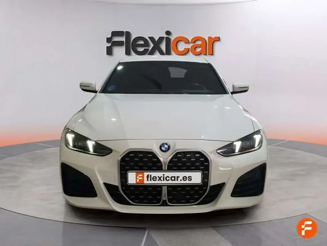 Usado BMW 420 190 CV (139 kW) 2025 Blanco Coupe
