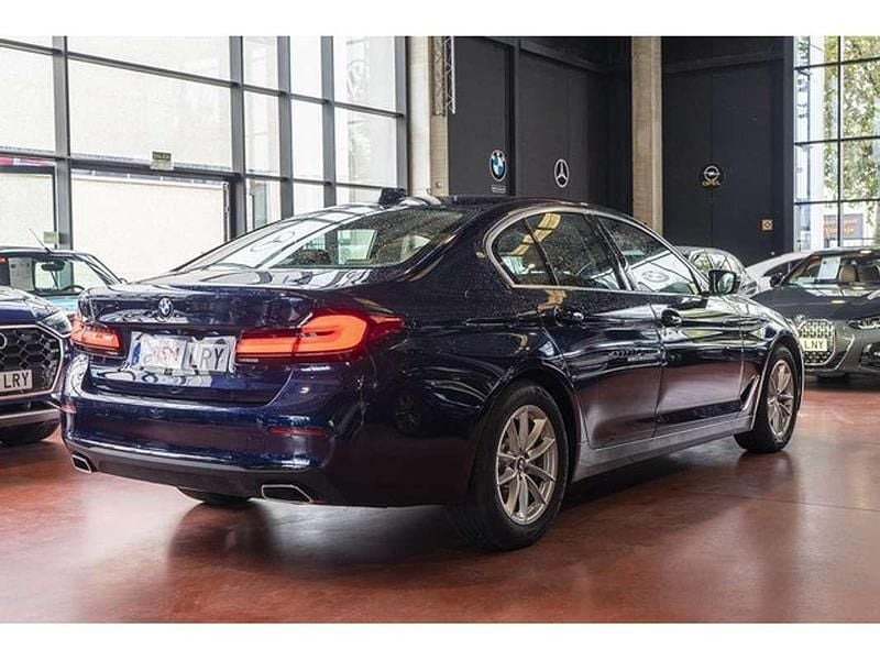 Usado BMW 520 Sport Line 190 CV (139 kW) 2021 Azul Berlina