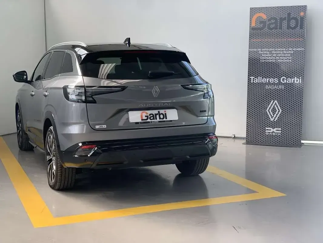 Usado Renault Austral Techno 199 CV (146 kW) 2025 Gris SUV