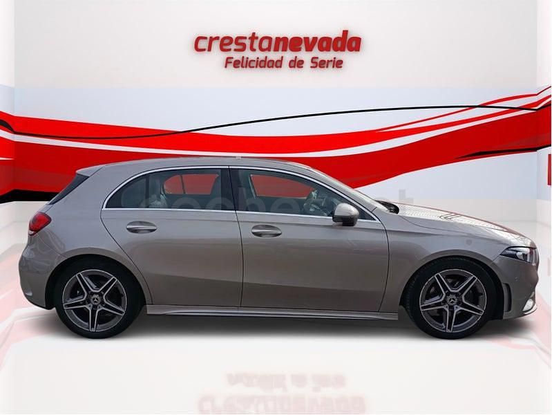 Usado Mercedes A180 116 CV (85 kW) 2020 Gris / plata Berlina