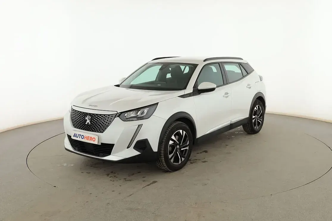 Usado Peugeot e-2008 Allure 100 kW (136 CV) 2020 SUV