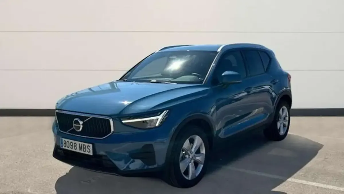 Usado Volvo XC40 Core 163 CV (119 kW) 2022 Azul SUV