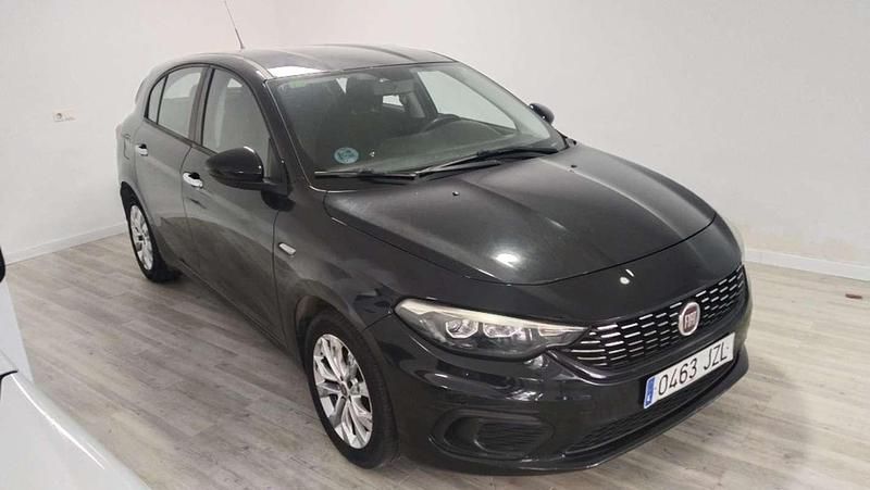 Azul Usado 2017 Fiat Tipo Pop Utilitario | 7899 € (Buen precio) - Imagen 1/4