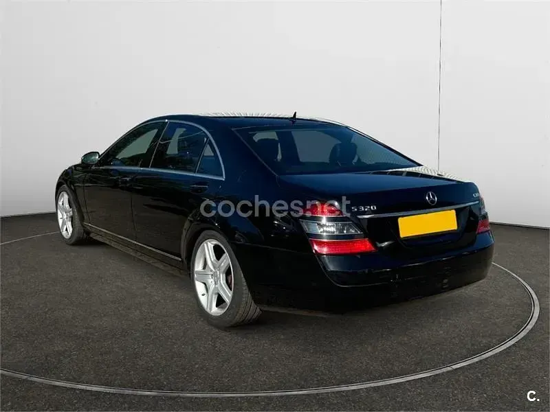 Usado Mercedes S320 235 CV (172 kW) 2008 Negro Berlina