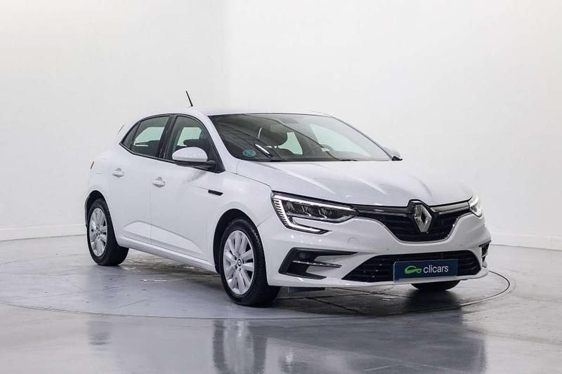 Usado Renault Mégane IV Techno 116 CV (85 kW) 2022 Blanco Utilitario