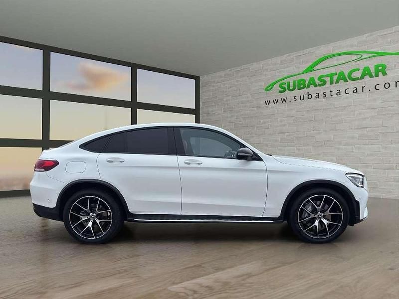 Usado Mercedes GLC300 245 CV (180 kW) 2020 Blanco Coupe