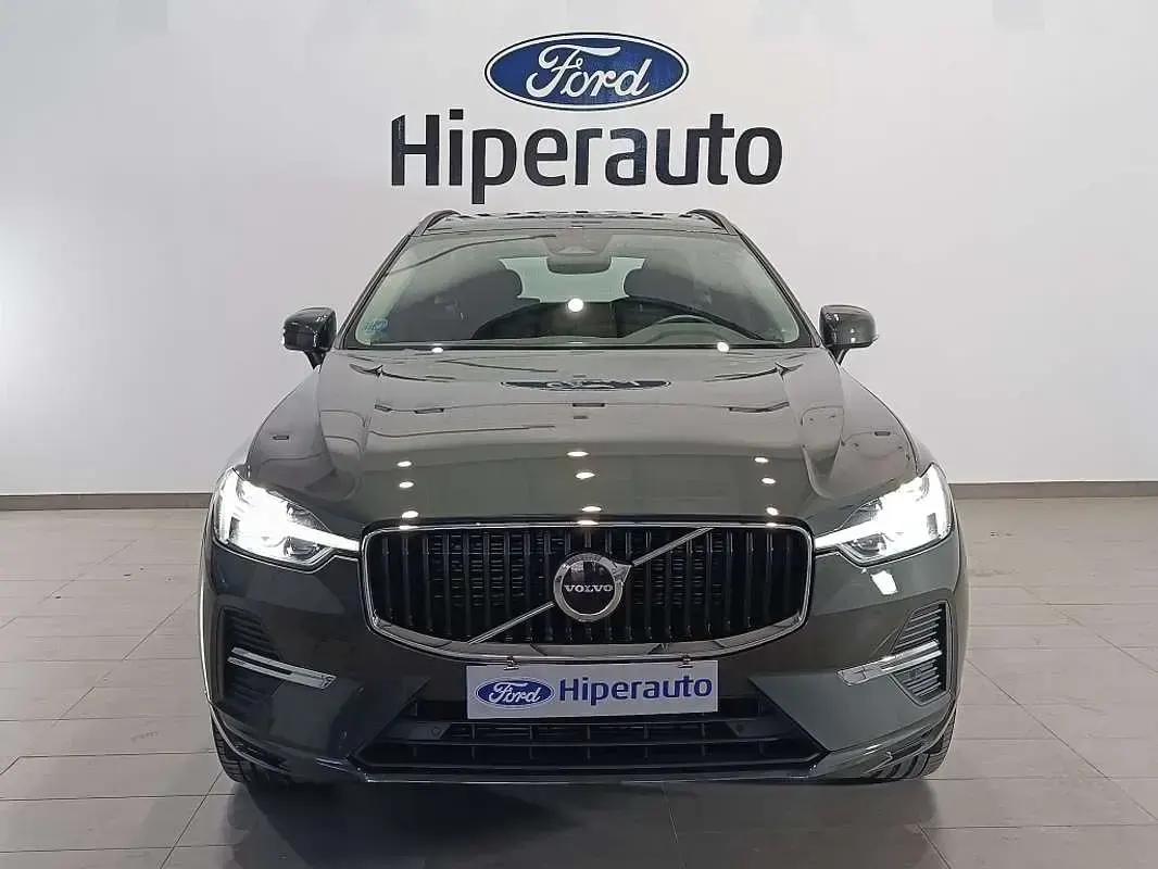 Usado Volvo XC60 Plus 200 CV (147 kW) 2022 Beige SUV