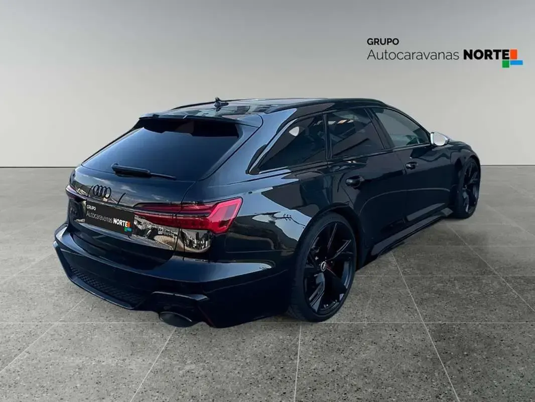 Usado Audi RS6 Sport 601 CV (442 kW) 2021 Negro Familiar